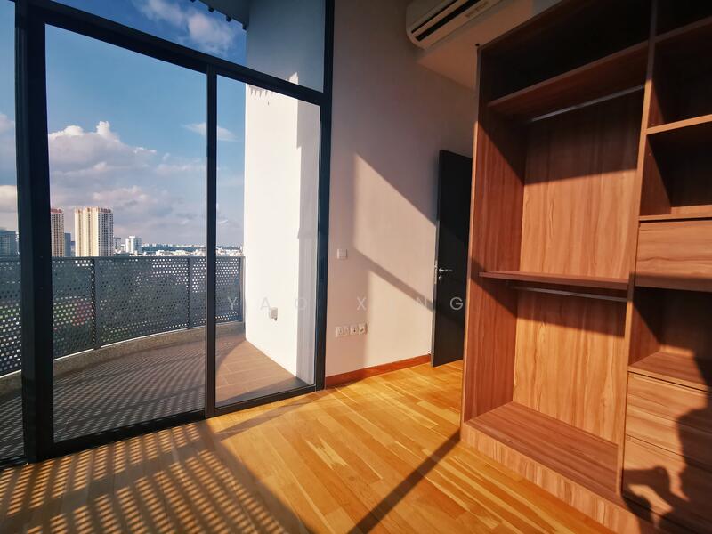 Neem Tree Apartment For Sale at S$ 2,140,000 | PropertyGuru Singapore - Balcony