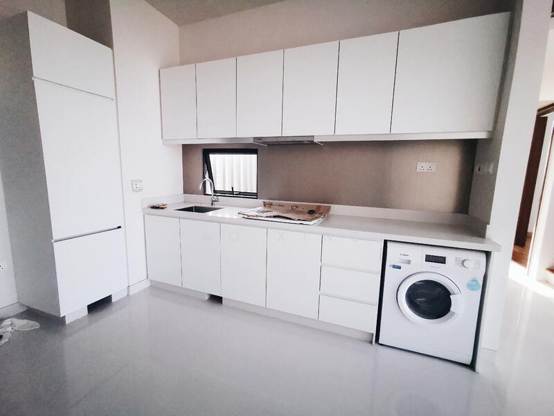 Neem Tree Apartment For Sale at S$ 2,140,000 | PropertyGuru Singapore - Kitchen