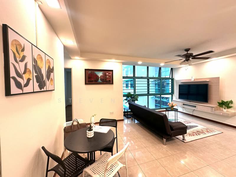 690C Woodlands Drive 75 HDB Flat For Sale at S$ 528,888 | PropertyGuru Singapore - Living Room