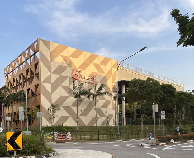 New active SG 8 min walk