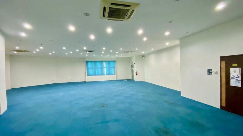 Tai Seng MRT / Whole Level / Fitted Office / Suitable for Data Centre and Offices, , 9,000 sqft, Office For Rent, by Eric Chan 陳鴻運, 500055110 - Without furniture - CommercialGuru.com.sg