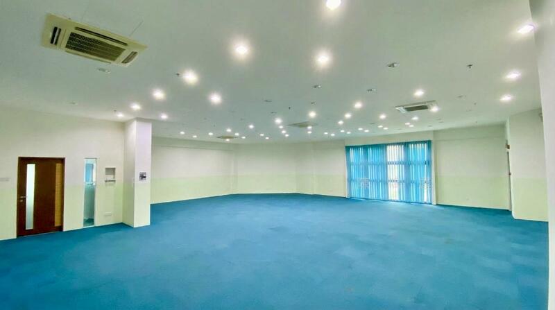 Tai Seng MRT / Whole Level / Fitted Office / Suitable for Data Centre and Offices, , 9,000 sqft, Office For Rent, by Eric Chan 陳鴻運, 500055110 - Without furniture - CommercialGuru.com.sg