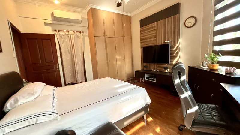 Hillview Heights Condominium For Sale at S$ 3,200,000 | PropertyGuru Singapore