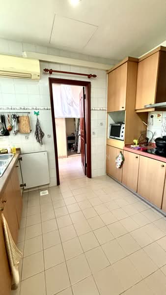 Hillview Heights Condominium For Sale at S$ 3,200,000 | PropertyGuru Singapore