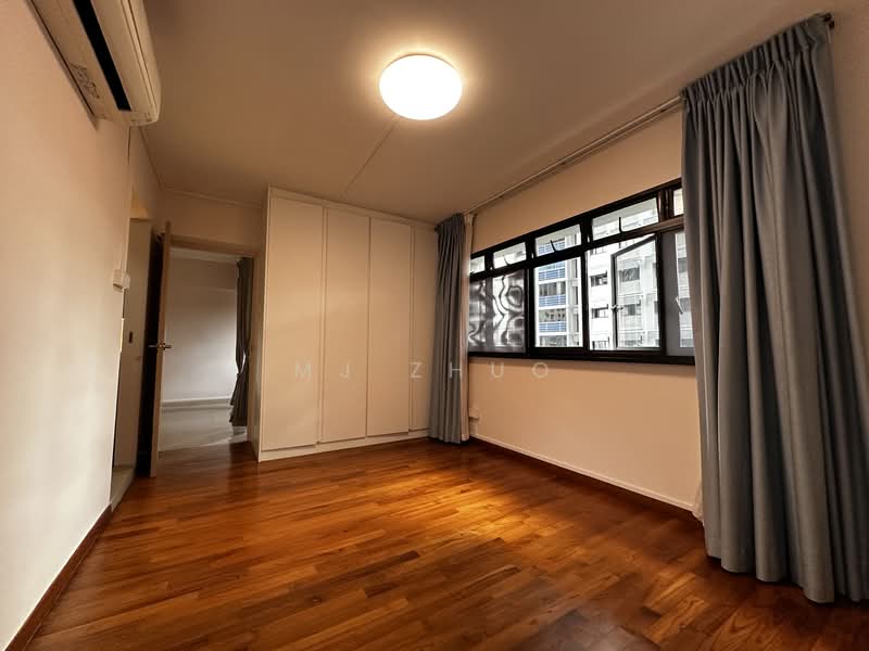 111A Depot Road HDB Flat For Sale at S$ 908,000 | PropertyGuru Singapore - Master Bedroom