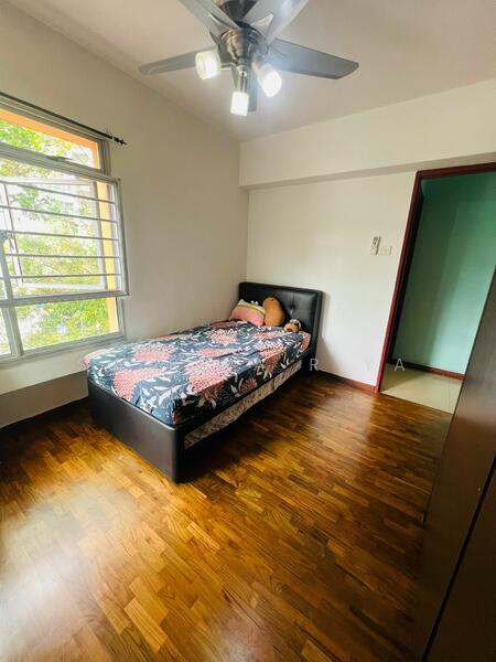 408B Fernvale Road HDB Flat For Sale at S$ 590,000 | PropertyGuru Singapore - Bedroom