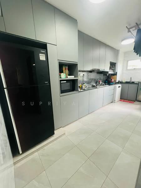 408B Fernvale Road HDB Flat For Sale at S$ 590,000 | PropertyGuru Singapore - Kitchen