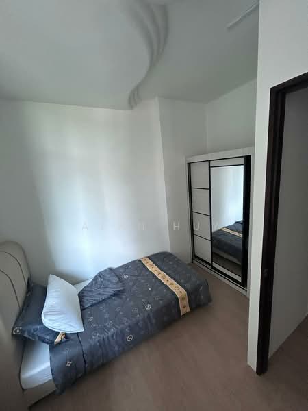 Maysprings, 2 Petir Road, Room Rental, 250 sqft, Apartment For Rent, by Alan Huy, 500055143 - Bedroom - PropertyGuru.com.sg