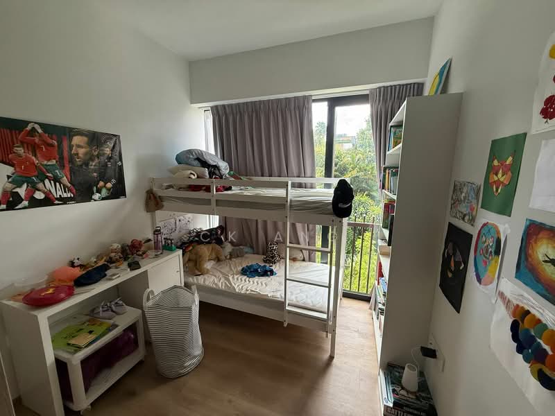 KI Residences At Brookvale Condominium For Sale at S$ 2,400,000 | PropertyGuru Singapore - Bedroom