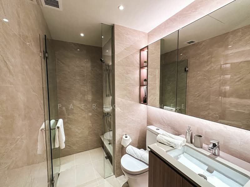 The Botany at Dairy Farm Condominium For Sale at S$ 1,700,000 | PropertyGuru Singapore - Bathroom