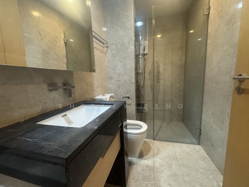 Marina Bay Suites, 3 Central Boulevard, 3 Bedrooms, 1,593 sqft, Apartment For Rent, by Shirley Seng, 500055169 - Bathroom - PropertyGuru.com.sg