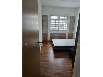 For Rent - 185B Rivervale Crescent