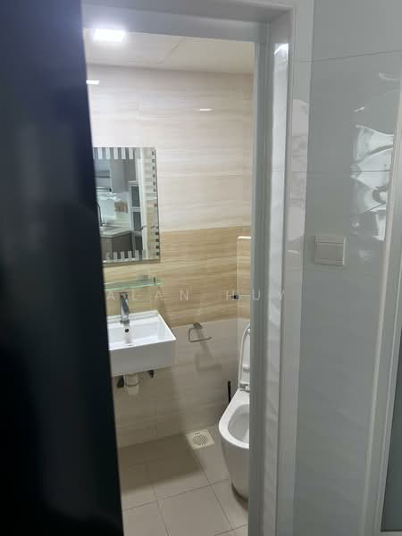 Maysprings, 2 Petir Road, Room Rental, 300 sqft, Apartment For Rent, by Alan Huy, 500055172 - Bathroom - PropertyGuru.com.sg