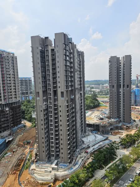 Lentor Modern Condominium For Sale at S$ 2,400,000 | PropertyGuru Singapore - Exterior