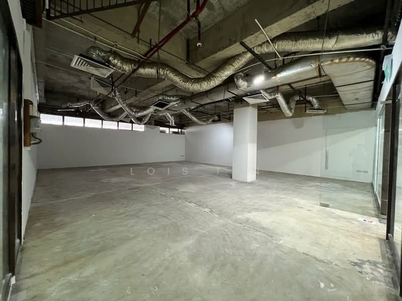 Upper Serangoon Shopping Centre, 756 Upper Serangoon Road, 1,000 sqft, Mall Shop For Rent, by Lois Tan, 500055179 - Interior - CommercialGuru.com.sg