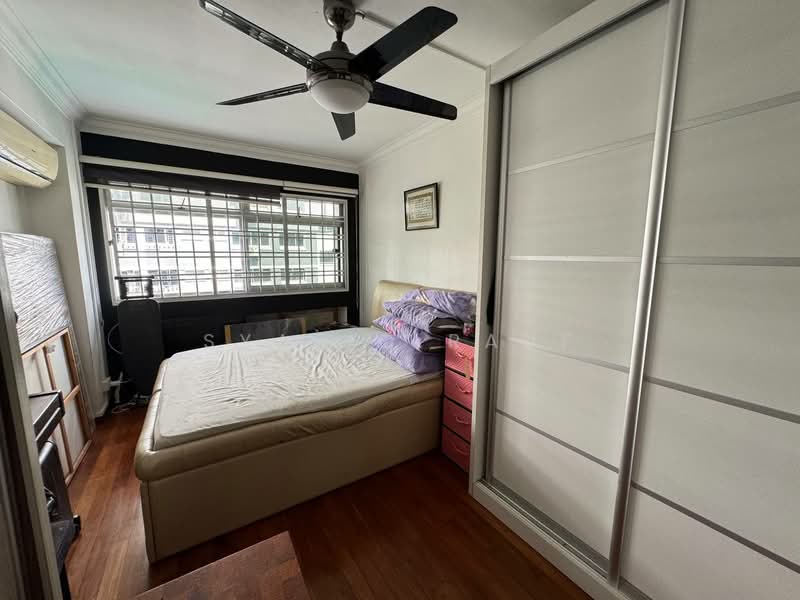 777 Pasir Ris Street 71 HDB Flat For Sale at S$ 750,000 | PropertyGuru Singapore - Bedroom