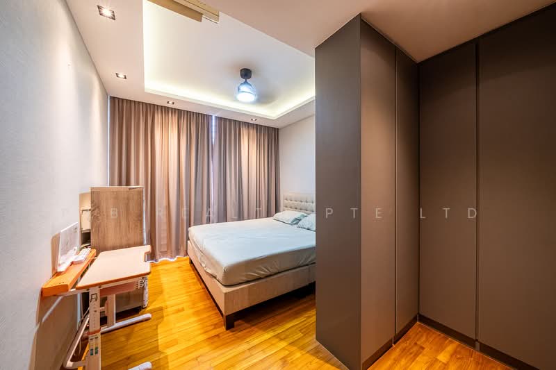 Grandeur 8 Condominium For Sale at S$ 2,088,000 | PropertyGuru Singapore - Bedroom
