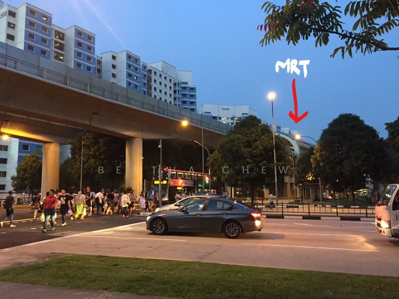 988B Jurong West Street 93, 988B Jurong West Street 93, 3 Bedrooms, 1,001 sqft, HDB Flat For Rent, by Bertha Chew, 500055222 - Exterior - PropertyGuru.com.sg