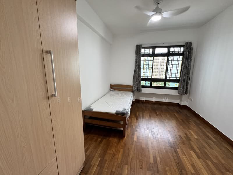 988B Jurong West Street 93, 988B Jurong West Street 93, 3 Bedrooms, 1,001 sqft, HDB Flat For Rent, by Bertha Chew, 500055222 - PropertyGuru.com.sg