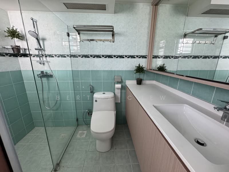 988B Jurong West Street 93, 988B Jurong West Street 93, 3 Bedrooms, 1,001 sqft, HDB Flat For Rent, by Bertha Chew, 500055222 - Bathroom - PropertyGuru.com.sg