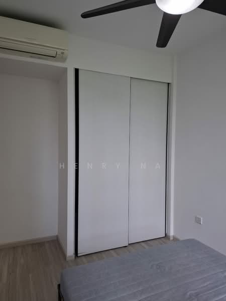 La Fiesta, 58 Sengkang Square, 3 Bedrooms, 893 sqft, Condominium For Rent, by Henry Na, 500055254 - PropertyGuru.com.sg