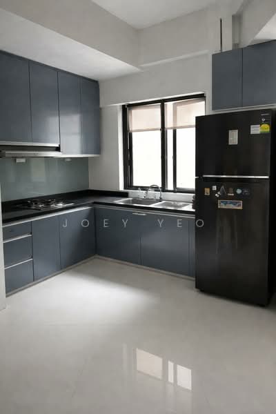 Bayshore Park Condominium For Sale at S$ 820,000 | PropertyGuru Singapore - Kitchen