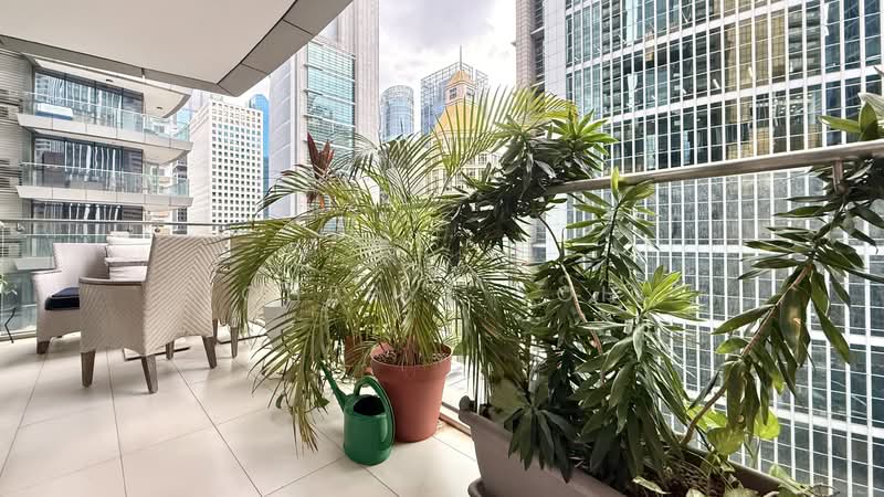 One Shenton, 1 Shenton Way, 2 Bedrooms, 1,109 sqft, Condominium For Rent, by Cheryl Soh, 500055258 - Balcony - PropertyGuru.com.sg