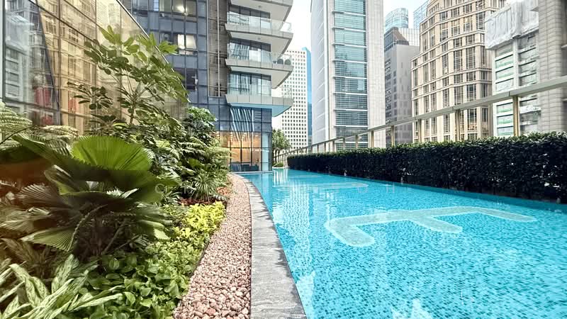 One Shenton, 1 Shenton Way, 2 Bedrooms, 1,109 sqft, Condominium For Rent, by Cheryl Soh, 500055258 - Pool - PropertyGuru.com.sg