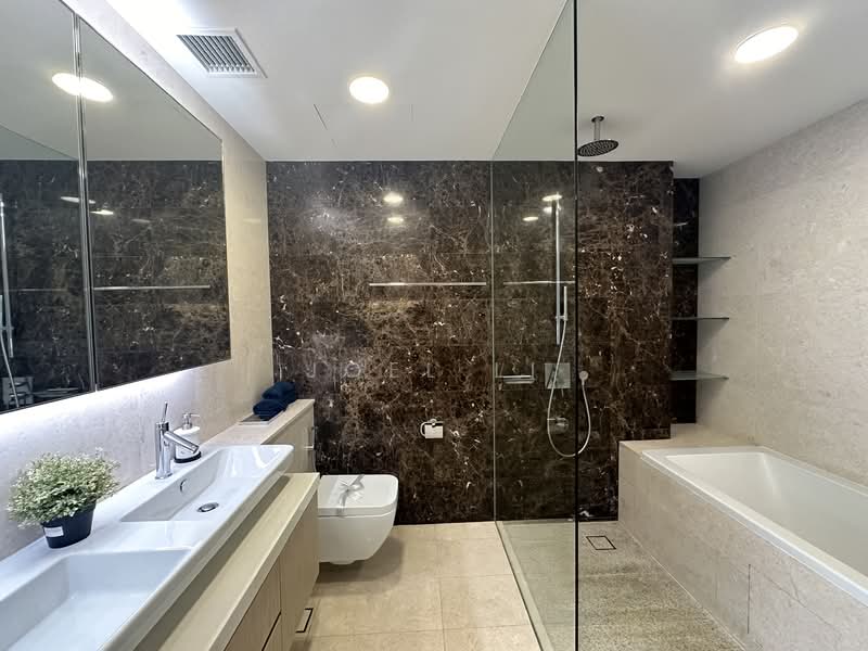 Greenwood Mews, 271 Greenwood Avenue, 5 Bedrooms, 3,100 sqft, Cluster House For Rent, by Joel Li, 500055261 - Bathroom - PropertyGuru.com.sg