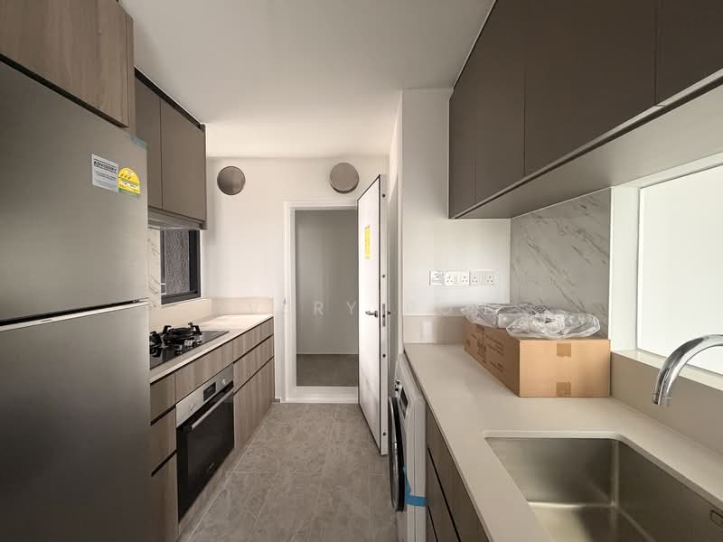 Bartley Vue, 6 Jalan Bunga Rampai, 2 Bedrooms, 732 sqft, Condominium For Sale, by Avery Poh, 500055263 - Kitchen - PropertyGuru.com.sg