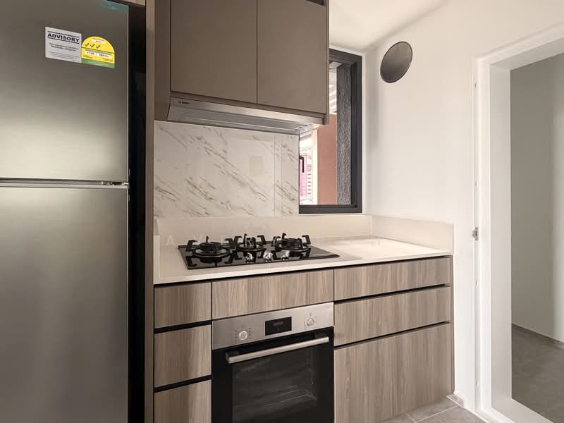 Bartley Vue, 6 Jalan Bunga Rampai, 2 Bedrooms, 732 sqft, Condominium For Sale, by Avery Poh, 500055263 - Kitchen - PropertyGuru.com.sg