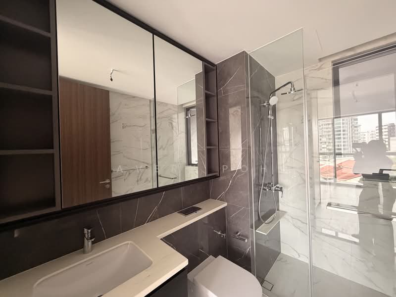 Bartley Vue, 6 Jalan Bunga Rampai, 2 Bedrooms, 732 sqft, Condominium For Sale, by Avery Poh, 500055263 - Bathroom - PropertyGuru.com.sg