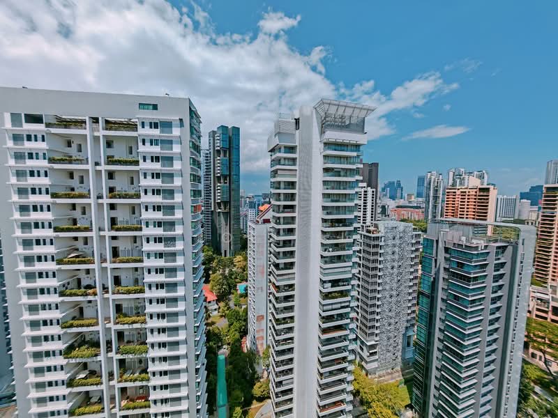 Leonie Condotel, 2 Leonie Hill Road, 4 Bedrooms, 2,722 sqft, Condominium For Rent, by Joel Li, 500055265 - Exterior - PropertyGuru.com.sg