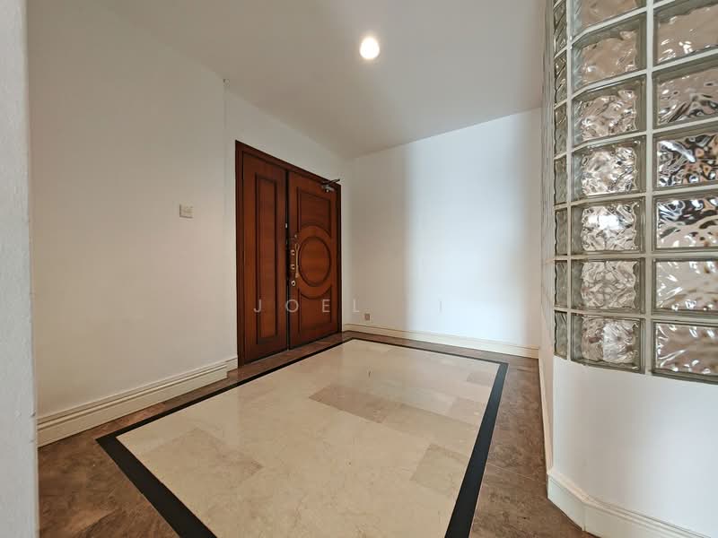 Leonie Condotel, 2 Leonie Hill Road, 4 Bedrooms, 2,722 sqft, Condominium For Rent, by Joel Li, 500055265 - Entrance - PropertyGuru.com.sg