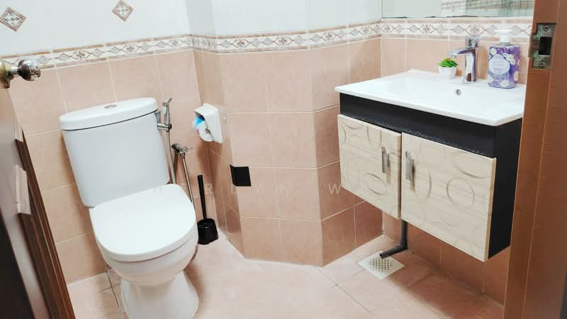 Maysprings, 2 Petir Road, Room Rental, 100 sqft, Apartment For Rent, by Cherlyn Wang, 500055269 - Bathroom - PropertyGuru.com.sg