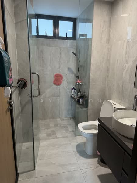 Belgravia Green, Belgravia Drive, 4 Bedrooms, 3,466 sqft, Semi-Detached House For Rent, by Faye Zhou, 500055273 - Bathroom - PropertyGuru.com.sg