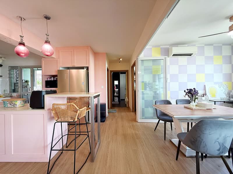 436A Bukit Batok West Avenue 5 HDB Flat For Sale at S$ 680,000 | PropertyGuru Singapore - Kitchen