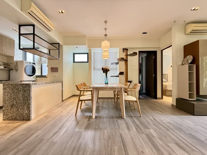 Axis @ Siglap Apartment For Sale at S$ 2,380,000 | PropertyGuru Singapore - Dining Room