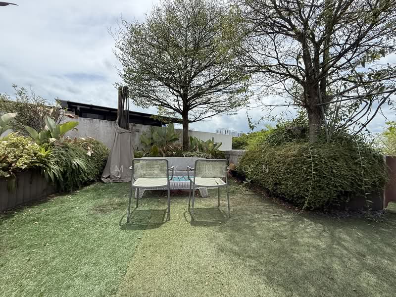 Axis @ Siglap Apartment For Sale at S$ 2,380,000 | PropertyGuru Singapore - Roof terrace