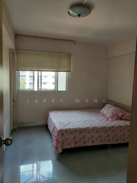 309 Shunfu Road HDB Flat For Sale at S$ 750,000 | PropertyGuru Singapore - Bedroom