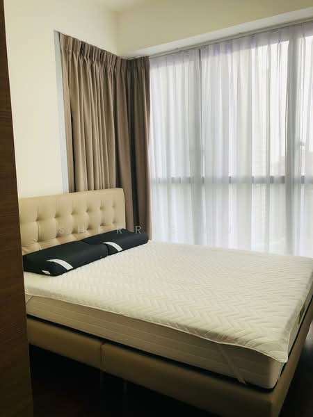 Queens Peak, 1 Dundee Road, 2 Bedrooms, 775 sqft, Condominium For Rent, by Sherris Hui, 500055319 - Bedroom - PropertyGuru.com.sg