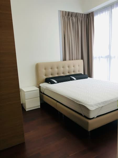 Queens Peak, 1 Dundee Road, 2 Bedrooms, 775 sqft, Condominium For Rent, by Sherris Hui, 500055319 - Bedroom - PropertyGuru.com.sg