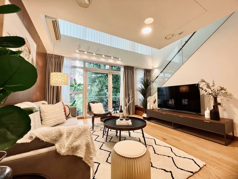 Icon Condominium For Sale at S$ 1,450,000 | PropertyGuru Singapore - Living Room