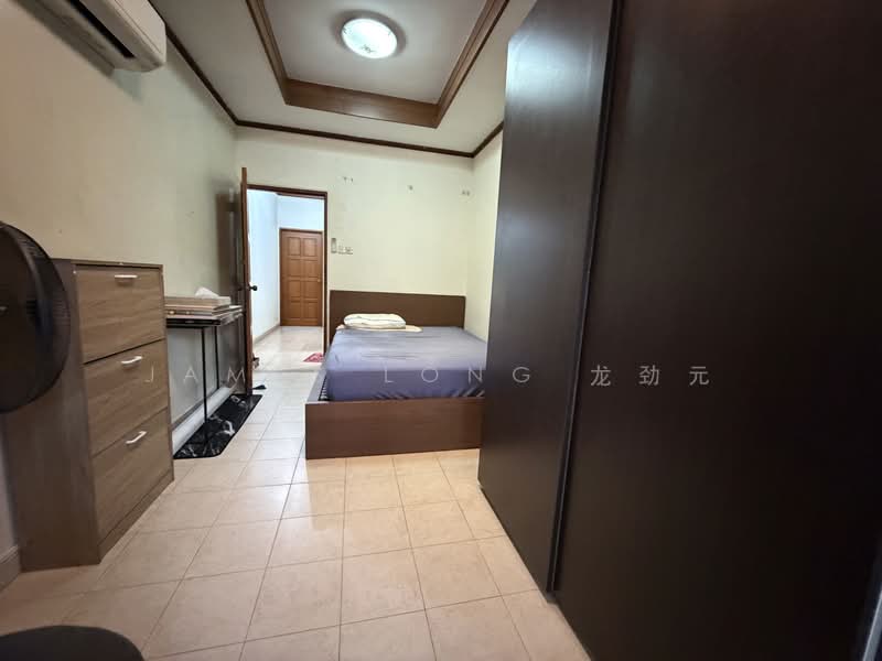 For Rent - Simon Place