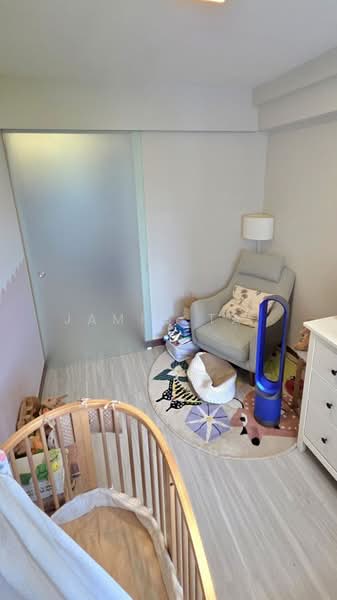 678C Punggol Drive HDB Flat For Sale at S$ 950,000 | PropertyGuru Singapore - Bedroom