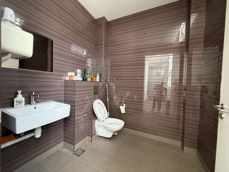 14 Tagore Lane, 14 Tagore Lane, 1,600 sqft, Office For Rent, by CAI SHEN, 500055343 - Bathroom - CommercialGuru.com.sg