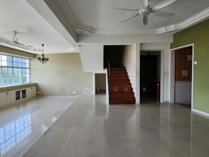 Lakepoint Condo Condominium For Sale at S$ 1,900,000 | PropertyGuru Singapore - Living Room