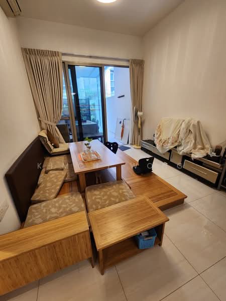 Terrasse Condominium For Sale at S$ 1,400,000 | PropertyGuru Singapore - Living Room