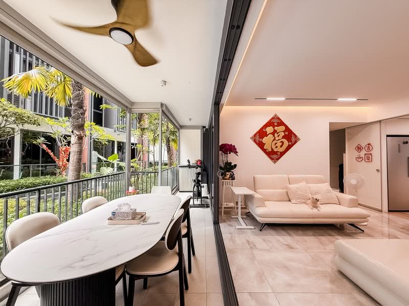 Affinity At Serangoon Condominium For Sale at S$ 2,750,000 | PropertyGuru Singapore - Balcony