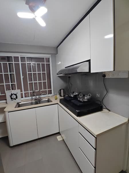 Parc Vista, 454 Corporation Road, Room Rental, 100 sqft, Condominium For Rent, by Steve Voon, 500055373 - Kitchen - PropertyGuru.com.sg